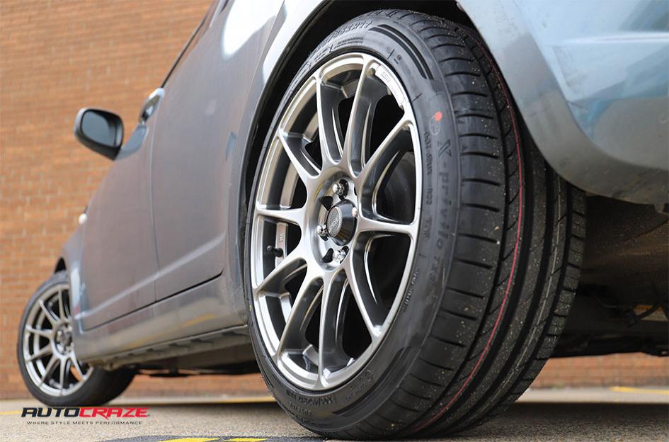 SUZUKI SWIFT BLADE HYPER BLACK